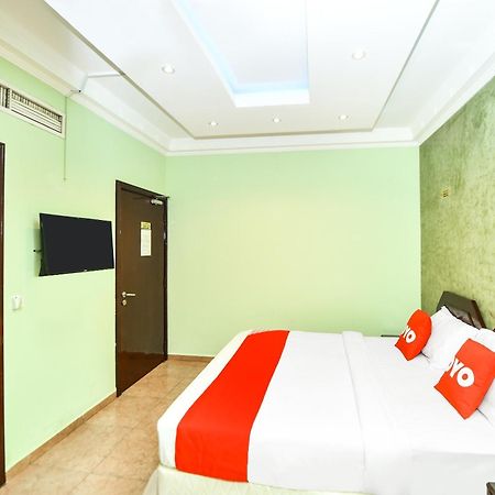 Oyo 137 Marina Hotel マスカット エクステリア 写真