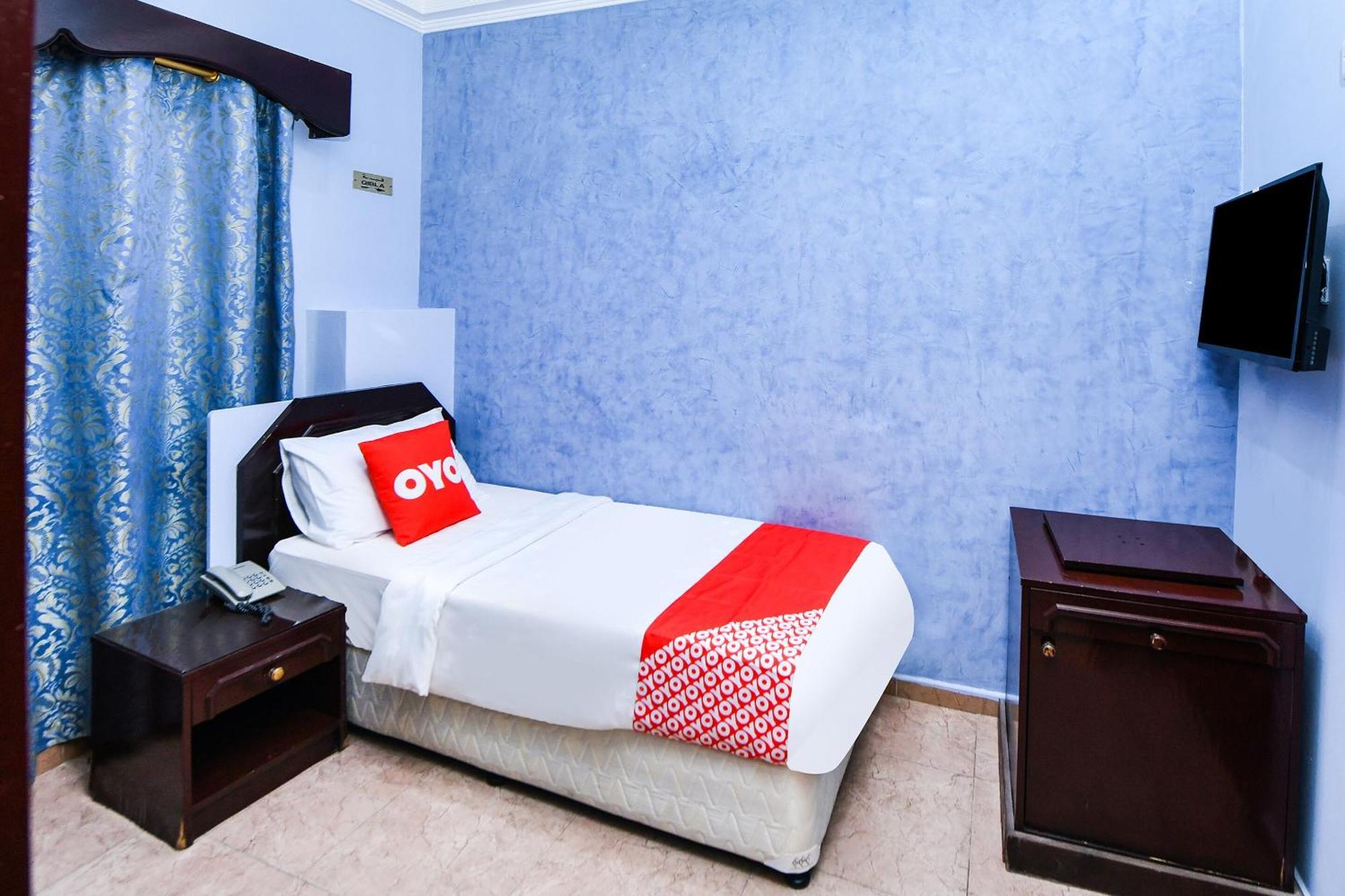 Oyo 137 Marina Hotel マスカット エクステリア 写真